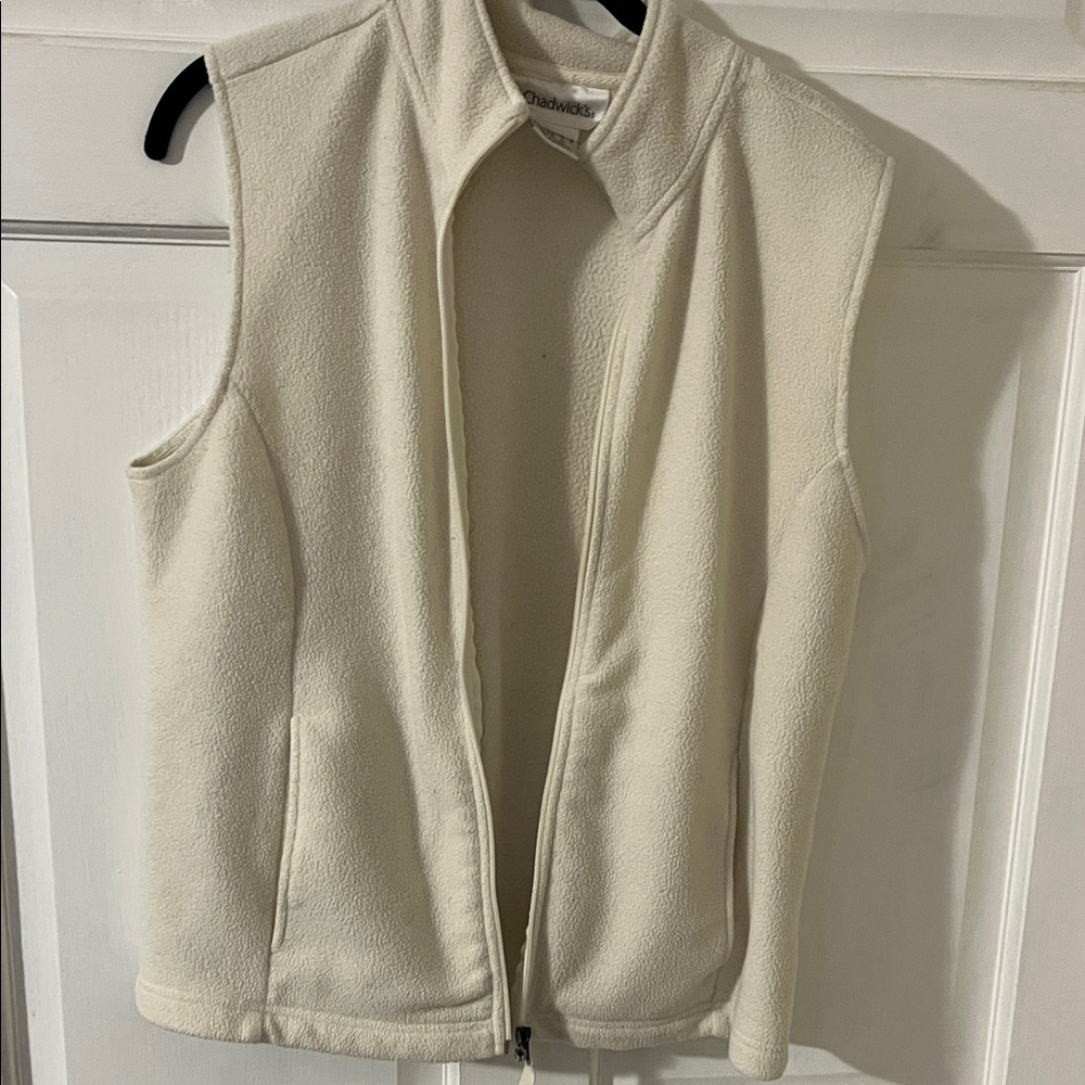 Chadwicks Off-White Fleece Vest